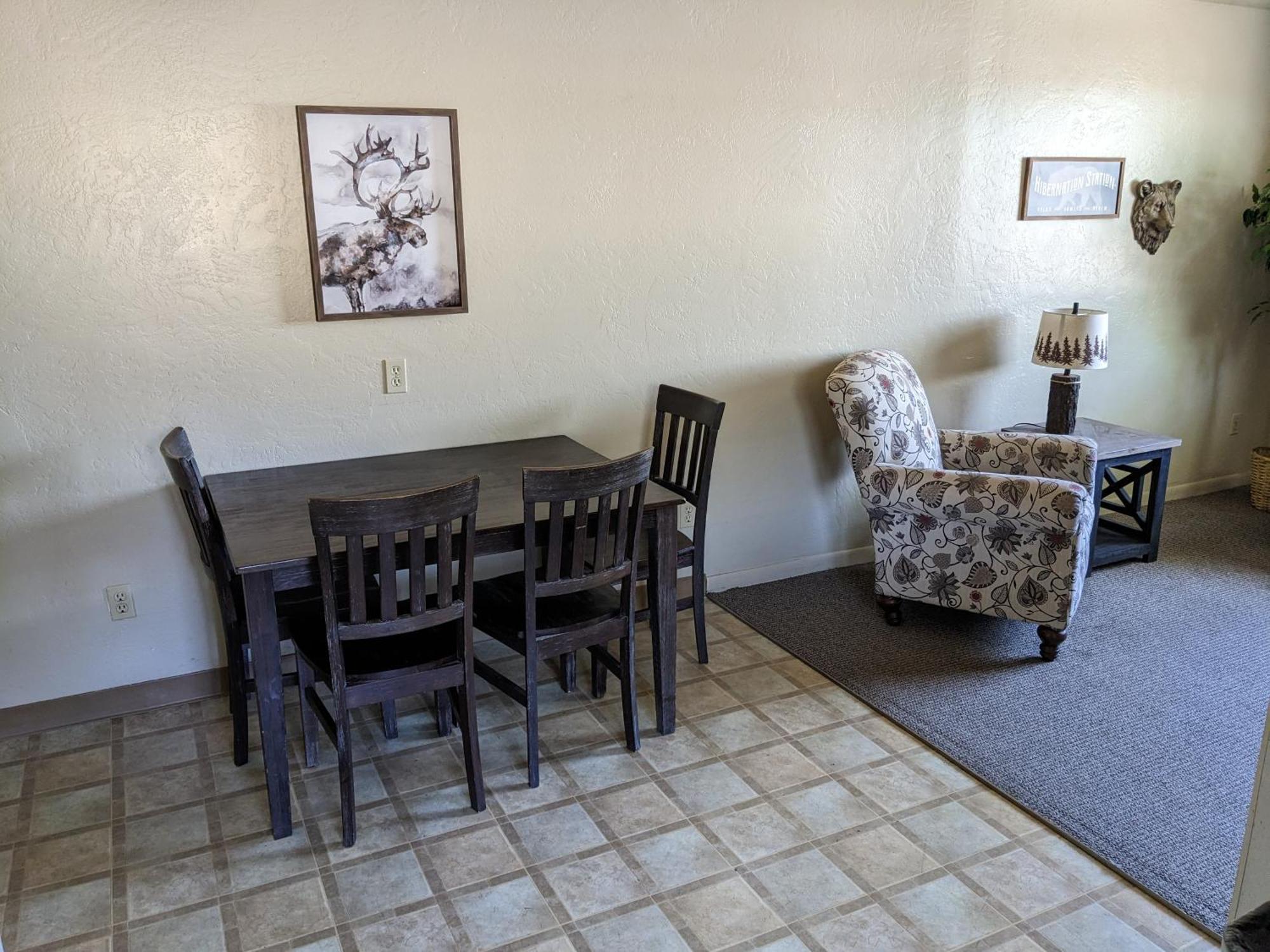 Hi-Lo Motel, Cafe And Rv Park Weed Room photo