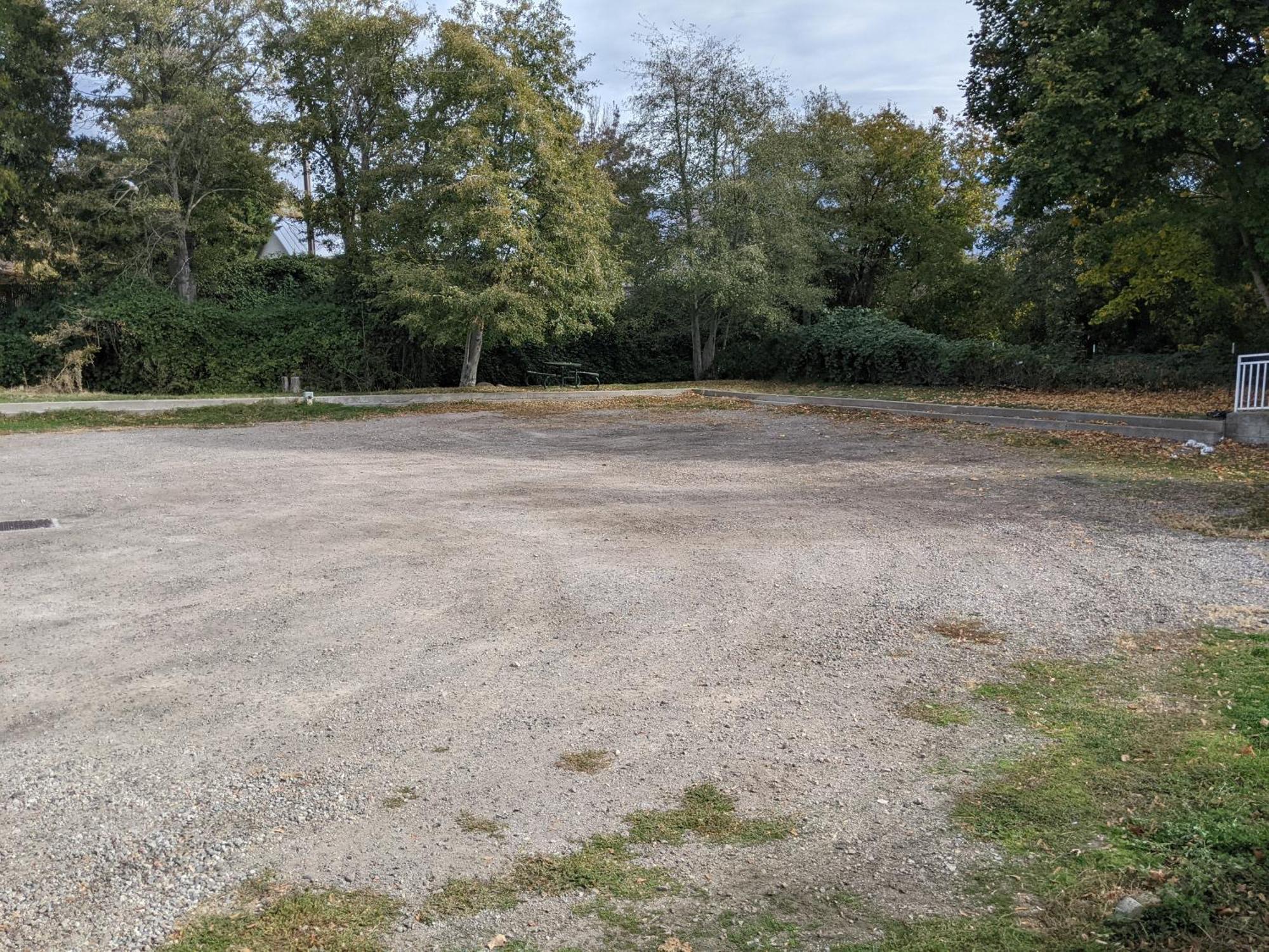 Hi-Lo Motel, Cafe And Rv Park Weed Exterior photo